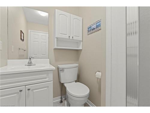 20-53 Bunting Road, St. Catharines, ON - Indoor Photo Showing Bathroom