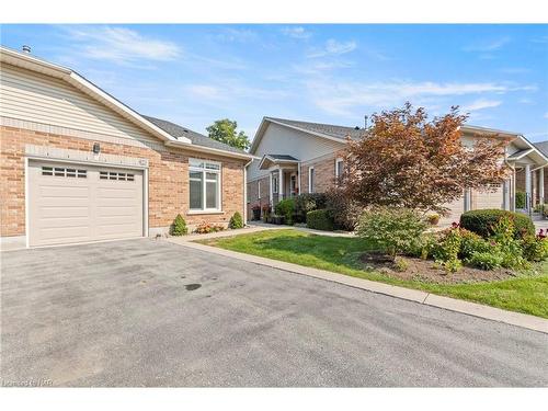 20-53 Bunting Road, St. Catharines, ON - Outdoor With Facade