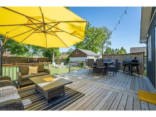 228 Ridgeway Road, Crystal Beach, ON - Outdoor With Deck Patio Veranda With Exterior