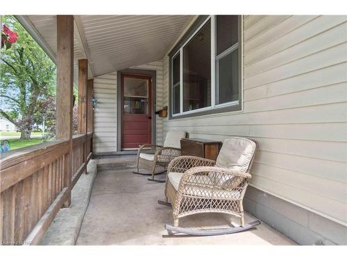 7988 Watson Street, Niagara Falls, ON - Outdoor With Deck Patio Veranda With Exterior