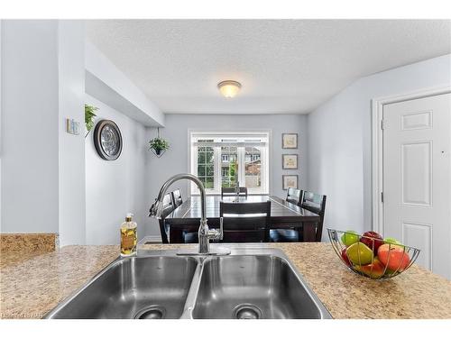 13B-15 Carere Crescent, Guelph, ON - Indoor Photo Showing Kitchen With Double Sink