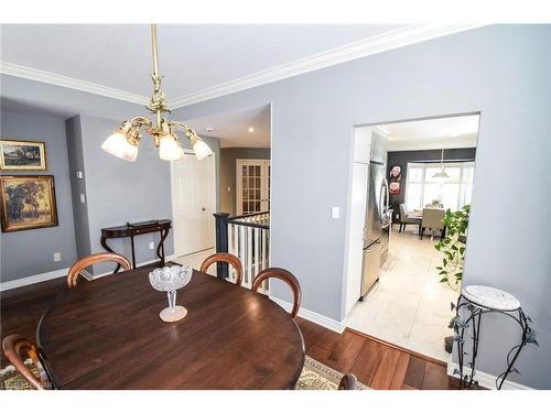 17-121 Glen Morris Drive, St. Catharines, ON - Indoor Photo Showing Dining Room