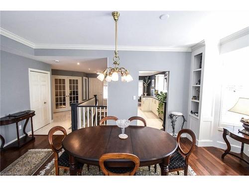 17-121 Glen Morris Drive, St. Catharines, ON - Indoor Photo Showing Dining Room