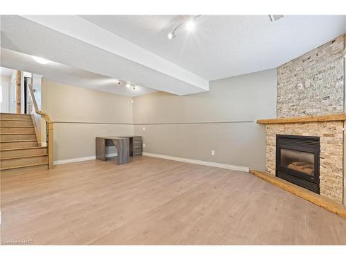 7467 Monastery Drive, Niagara Falls, ON - Indoor With Fireplace