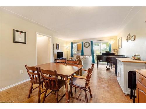 9-63 Empire Street, Welland, ON - Indoor Photo Showing Dining Room