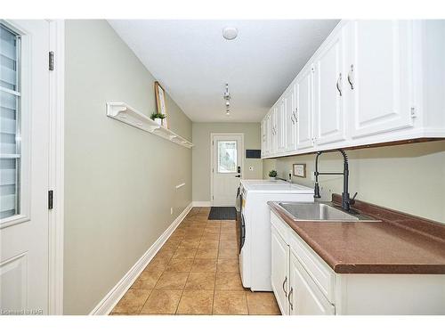 54025 Wellandport Road, Wainfleet, ON - Indoor Photo Showing Kitchen