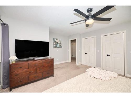 54025 Wellandport Road, Wainfleet, ON - Indoor Photo Showing Bedroom