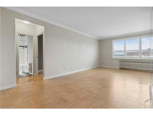 505-2 Ridelle Avenue, Toronto, ON - Indoor Photo Showing Other Room