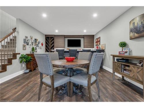 15 Taliesin Trail, Welland, ON - Indoor Photo Showing Dining Room