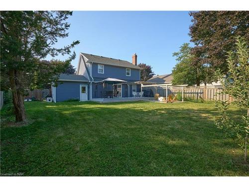 6 Lower Canada Drive, Niagara-On-The-Lake, ON - Outdoor With Deck Patio Veranda