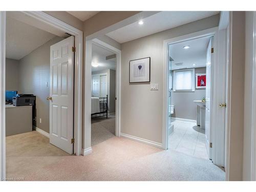 10 Wedgewood Court, St. Catharines, ON - Indoor Photo Showing Other Room