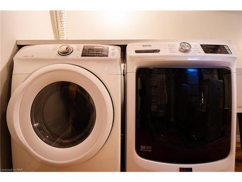 381 Canboro Road, Ridgeville, ON - Indoor Photo Showing Laundry Room