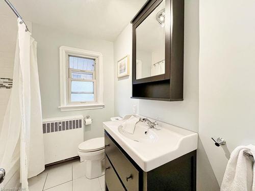 79 Clonmore Drive, Toronto, ON - Indoor Photo Showing Bathroom