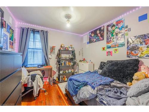 56 Wanda Road, St. Catharines, ON - Indoor Photo Showing Bedroom