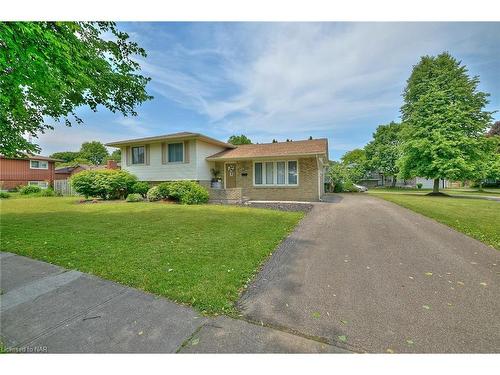 8 Wiltshire Boulevard, Welland, ON - Outdoor With Facade