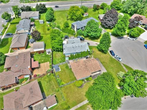 8 Wiltshire Boulevard, Welland, ON - Outdoor With View