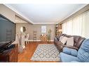 8 Wiltshire Boulevard, Welland, ON  - Indoor Photo Showing Living Room 