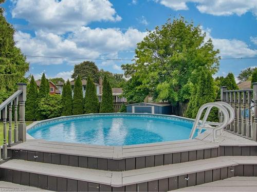 3480 Callan Street, Niagara Falls, ON - Outdoor With Above Ground Pool