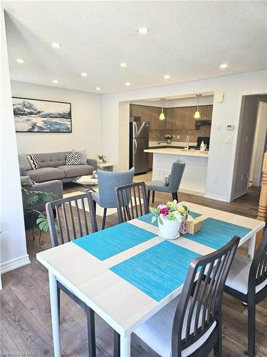 235 Schreyer Crescent, Milton, ON - Indoor Photo Showing Dining Room