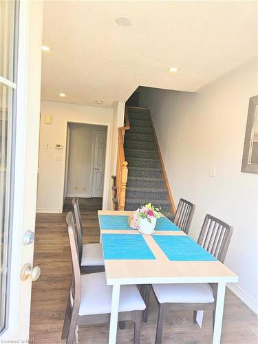 235 Schreyer Crescent, Milton, ON - Indoor Photo Showing Dining Room