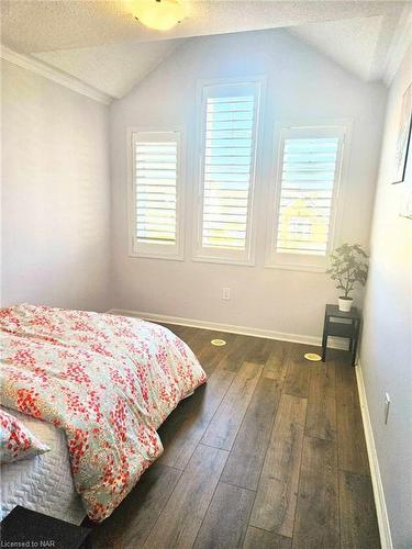 235 Schreyer Crescent, Milton, ON - Indoor Photo Showing Bedroom