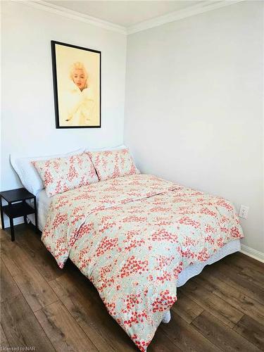 235 Schreyer Crescent, Milton, ON - Indoor Photo Showing Bedroom