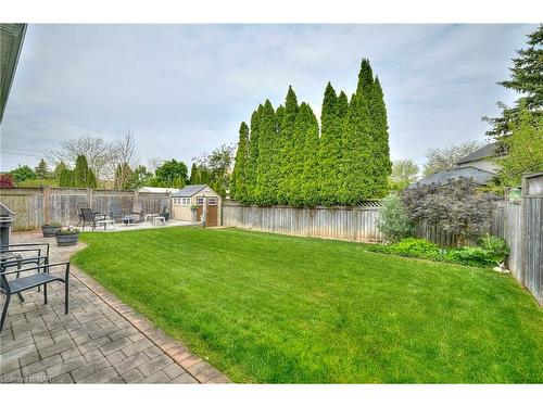 7 Huntington Lane, St. Catharines, ON - Outdoor With Backyard