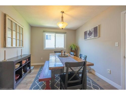 4 Briarsdale Crescent, Welland, ON - Indoor Photo Showing Dining Room