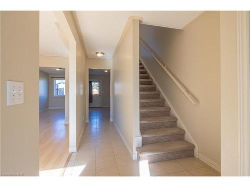 44 Saturn Road, Port Colborne, ON - Indoor Photo Showing Other Room