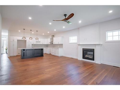 1129 Balfour Street, Fonthill, ON - Indoor Photo Showing Other Room With Fireplace