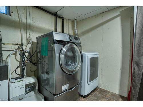 42 Rosemore Road, St. Catharines, ON - Indoor Photo Showing Laundry Room