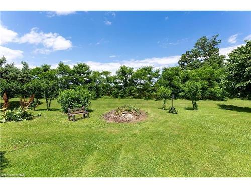 5400 North Service Road, Beamsville, ON - Outdoor