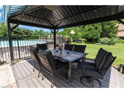 5400 North Service Road, Beamsville, ON - Outdoor With Deck Patio Veranda With Exterior