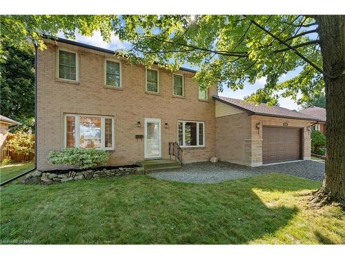 6870 Buckingham Drive, Niagara Falls, ON - Outdoor