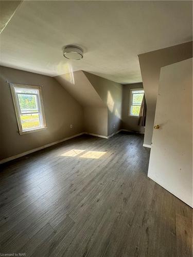 5774 Ramsey Road, Niagara Falls, ON - Indoor Photo Showing Other Room