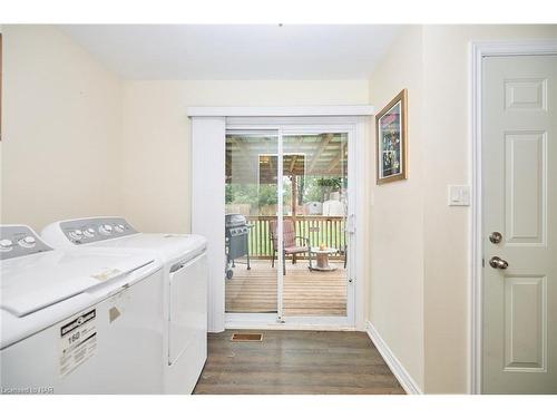 91 Bell Street, Port Colborne, ON - Indoor Photo Showing Laundry Room