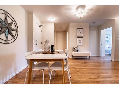 205-141 Vansickle Road, St. Catharines, ON - Indoor Photo Showing Dining Room