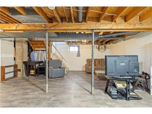 357 Phipps Street, Fort Erie, ON - Indoor Photo Showing Basement