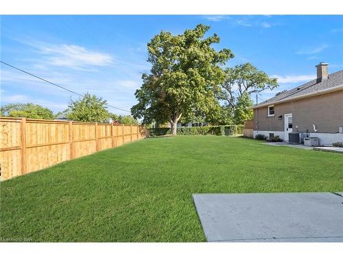 357 Phipps Street, Fort Erie, ON - Outdoor With Backyard