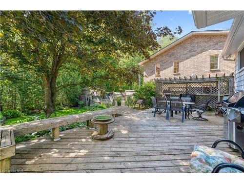 4 Fallingbrook Drive, Pelham, ON - Outdoor With Deck Patio Veranda With Exterior