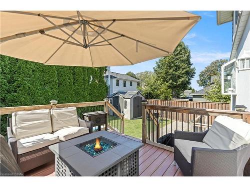 11 Shelley Avenue, St. Catharines, ON - Outdoor With Deck Patio Veranda With Exterior