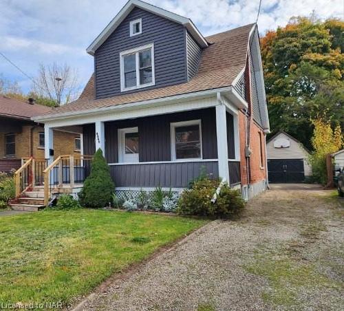 4848 Second Avenue, Niagara Falls, ON - Outdoor With Deck Patio Veranda With Facade