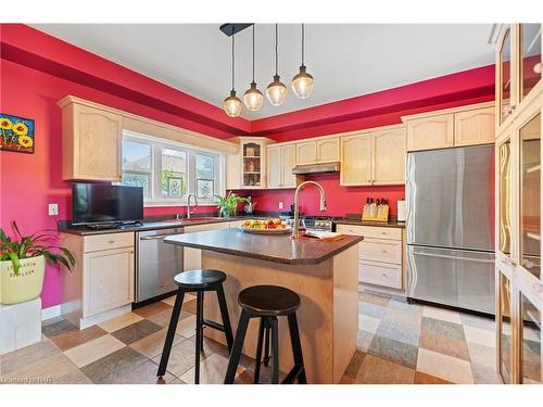 79 Macturnbull Drive, St. Catharines, ON - Indoor Photo Showing Kitchen With Stainless Steel Kitchen With Double Sink