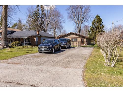 10576 Woodland Dr Drive, Port Colborne, ON - Outdoor