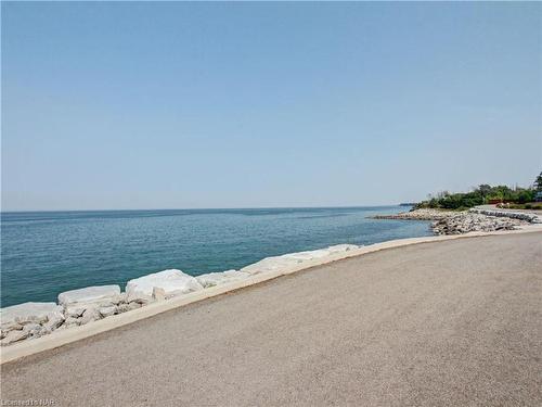 403-10 Concord Place, Grimsby, ON - Outdoor With Body Of Water With View