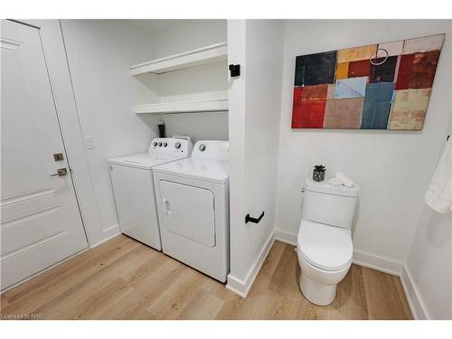 211 Charlotte Street, Port Colborne, ON - Indoor Photo Showing Laundry Room