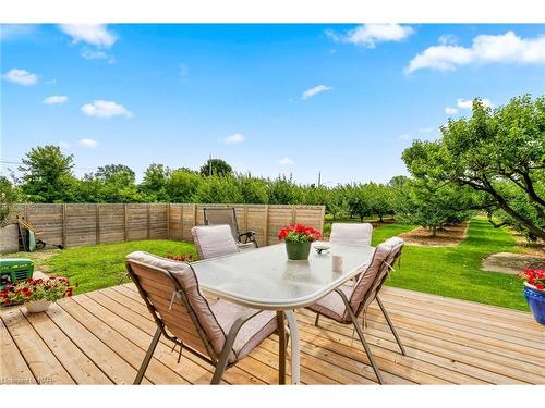 540 Concession 1 Road, Niagara-On-The-Lake, ON - Outdoor With Deck Patio Veranda With Backyard