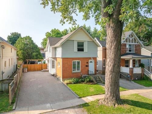 216 Russell Avenue, St. Catharines, ON - Outdoor