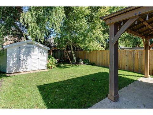 5 Saddler Street, Fonthill, ON - Outdoor With Backyard