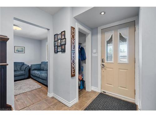 163 Champlain Drive, Fort Erie, ON - Indoor Photo Showing Other Room